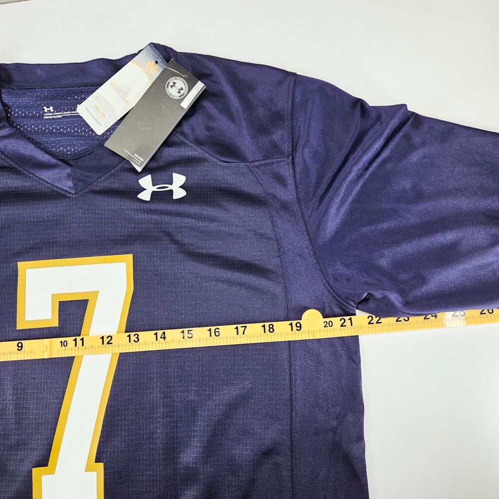 Under Armour Notre Dame Fighting Irish #7 Football Jersey NWT Sz Small - Picture 8 of 8